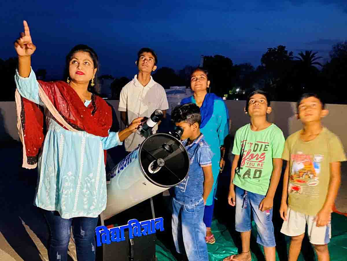 Da Vinci Glow: सूरज और पृथ्वी दोनों चमकाएंगे चांद को, अक्षय तृतीया पर खास अंदाज में आएगा नजर